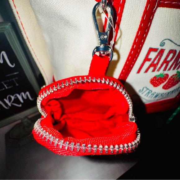 Aeropostale Red & White Farm Fresh Tote crossbody Bag w coin purse & charms NWT - Picture 6 of 16